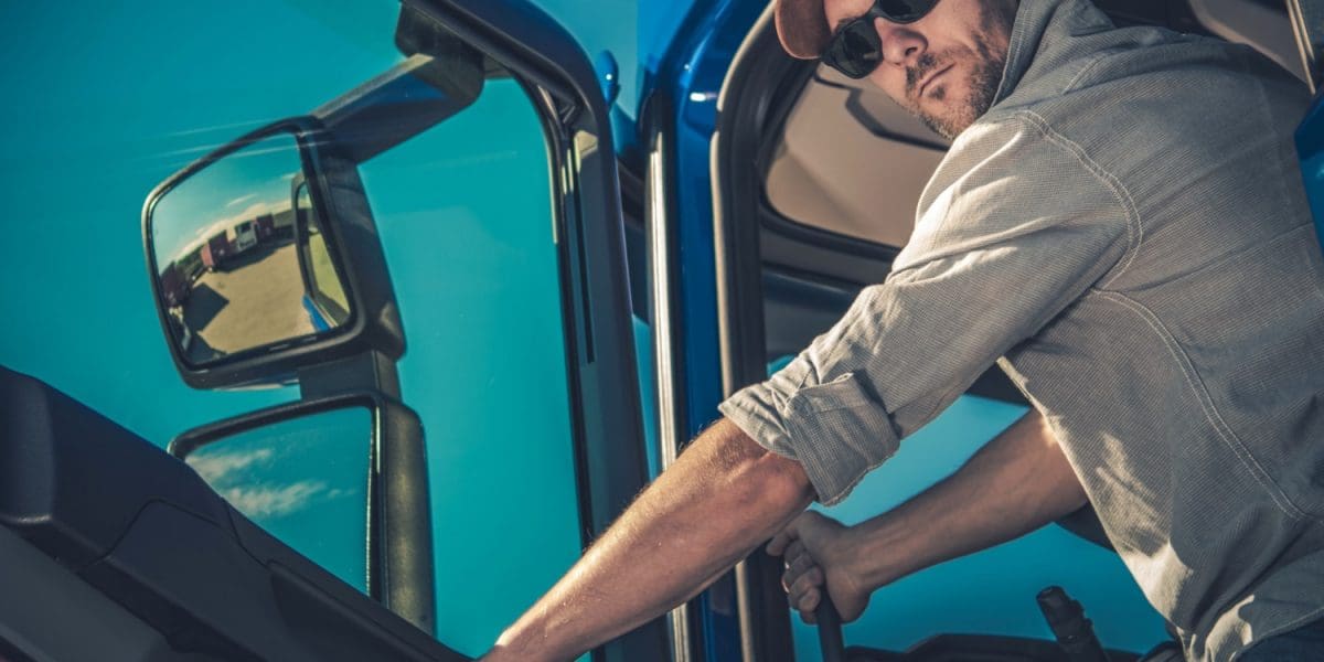 Top 5 Challenges For New Trucking Graduates