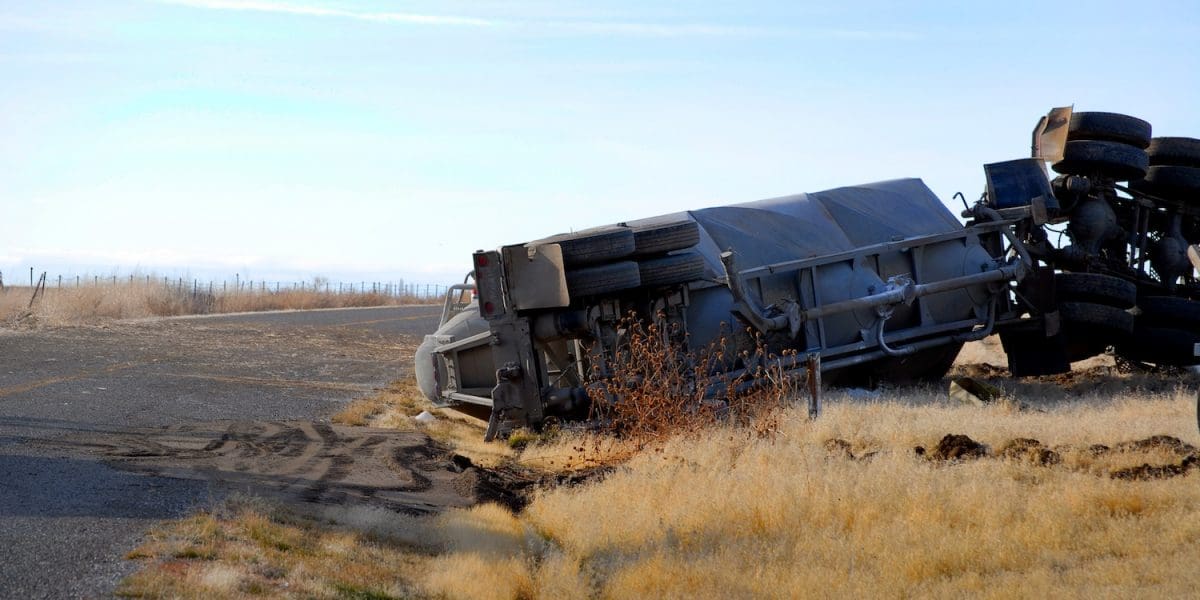 Preventing Semi-Truck Rollover Accidents